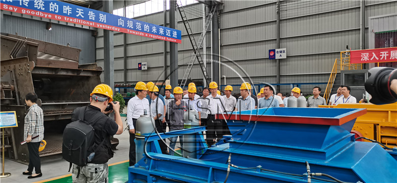 ʯϏSʯӢɰɰC(j)S--ҚgӭԬӛҏS^